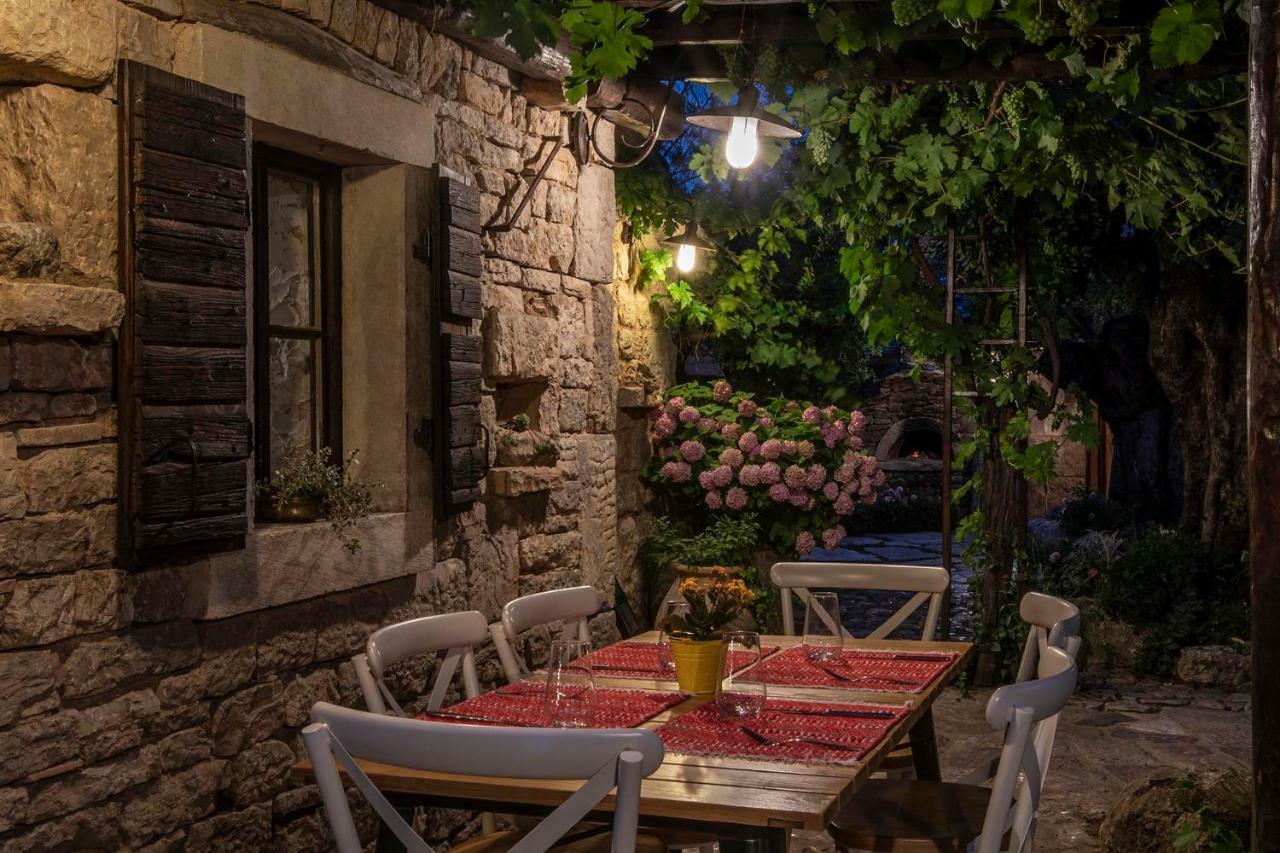 Family Apartments Podsolarsko Sibenik Luaran gambar